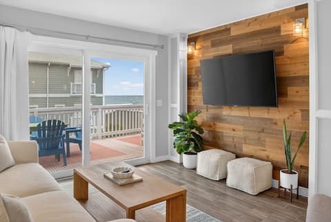 Popular Airbnb listing: Coastal Condo w/ Ocean View • Steps from the Beach in Carolina Beach