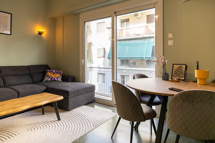 Cozy Apartment In The Heart Of Athens - Atenas