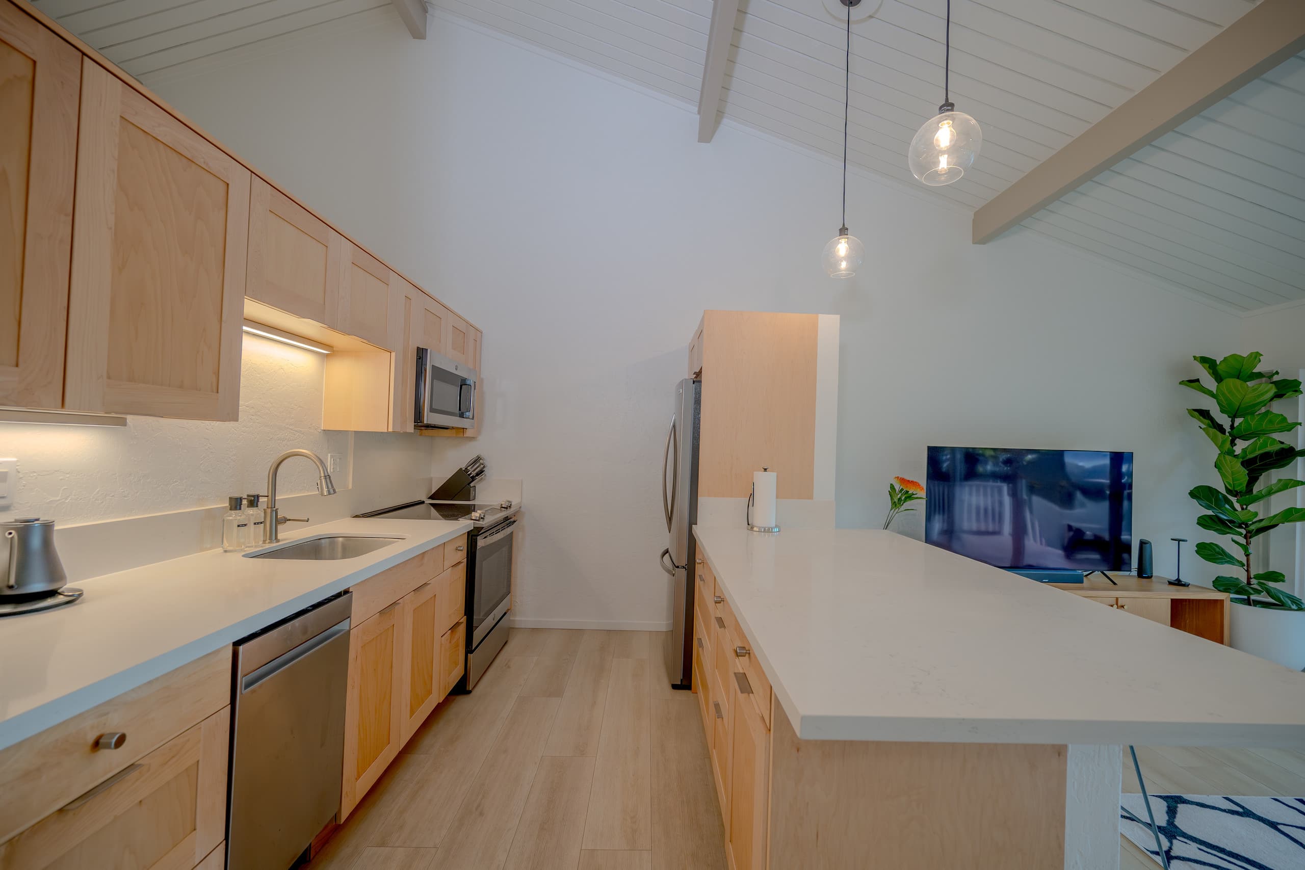 Townhouse in Kailua-Kona · ★5.0 · 1 bedroom · 1 bed · 1 bath - Image 7