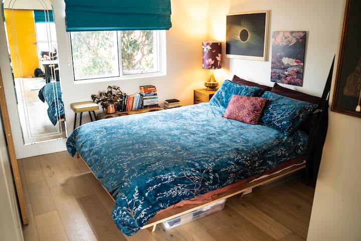 Serene, Vibrant Home In Charming Neighbourhood - Brunswick