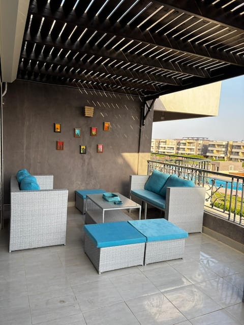 2 BR Chalet Blumar El Sokhna pool view + roof