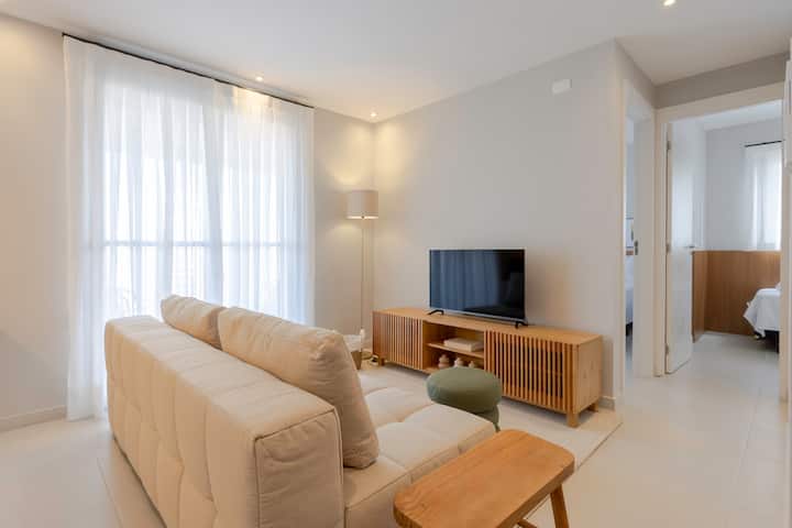 141 | Apê 2 Quartos Na Vila Mariana, Vaga/academia - Congonhas-São Paulo Airport (CHG)
