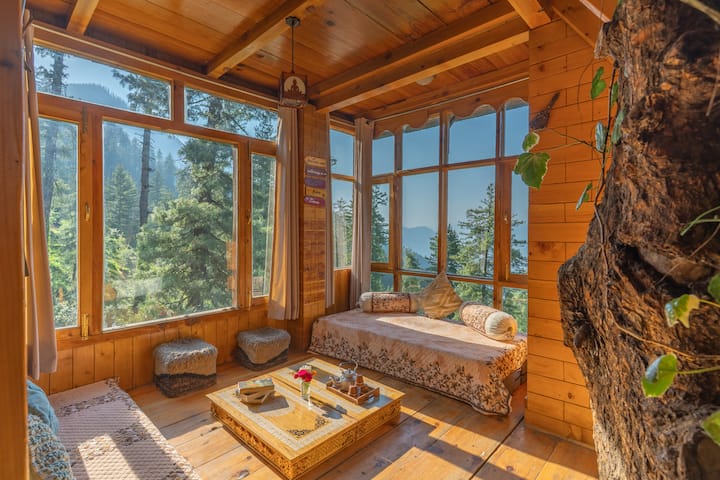 Alpine Treehouse With Indoor Fireplace | Tandi - 