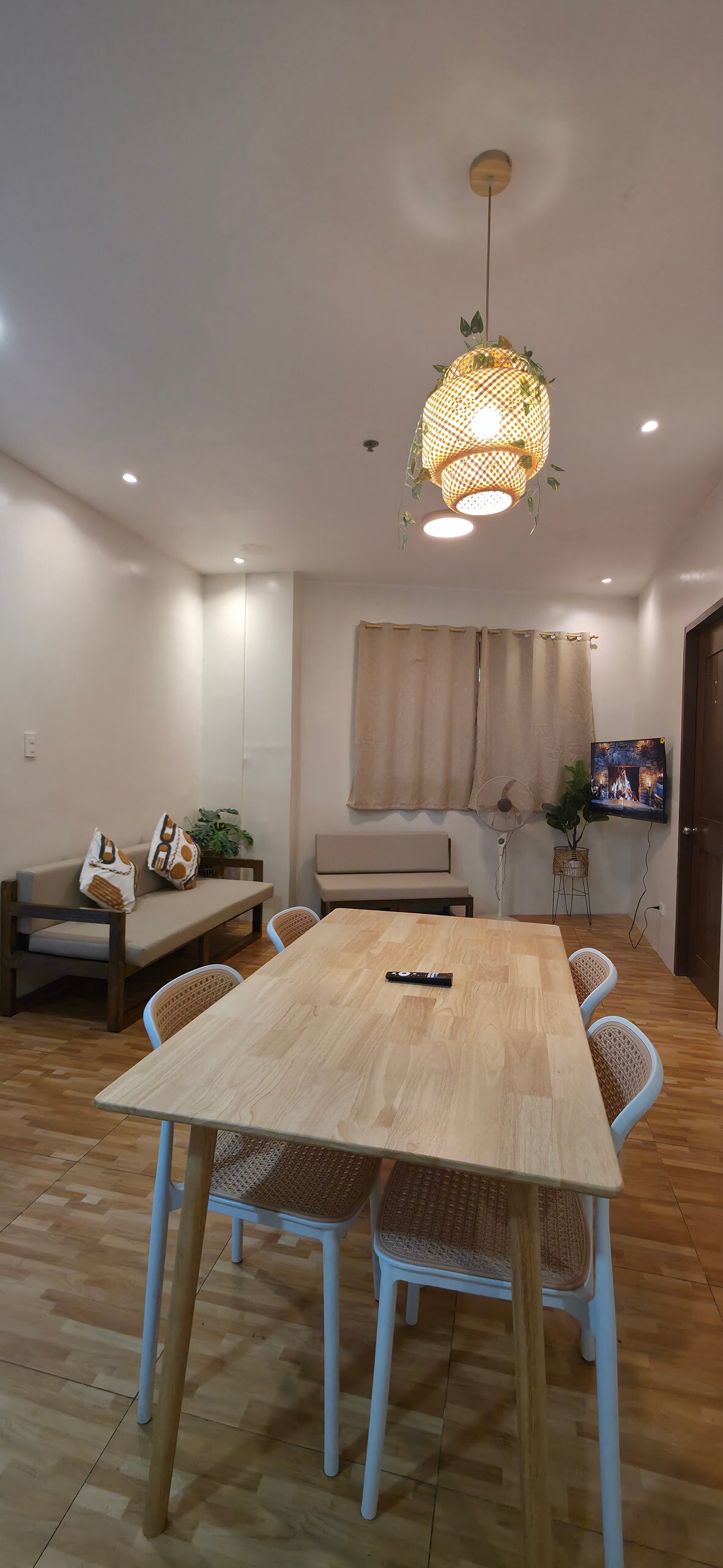 2-BR Apartelle w/ Parking Near Burnham Park #7 - Flats for Rent in ...