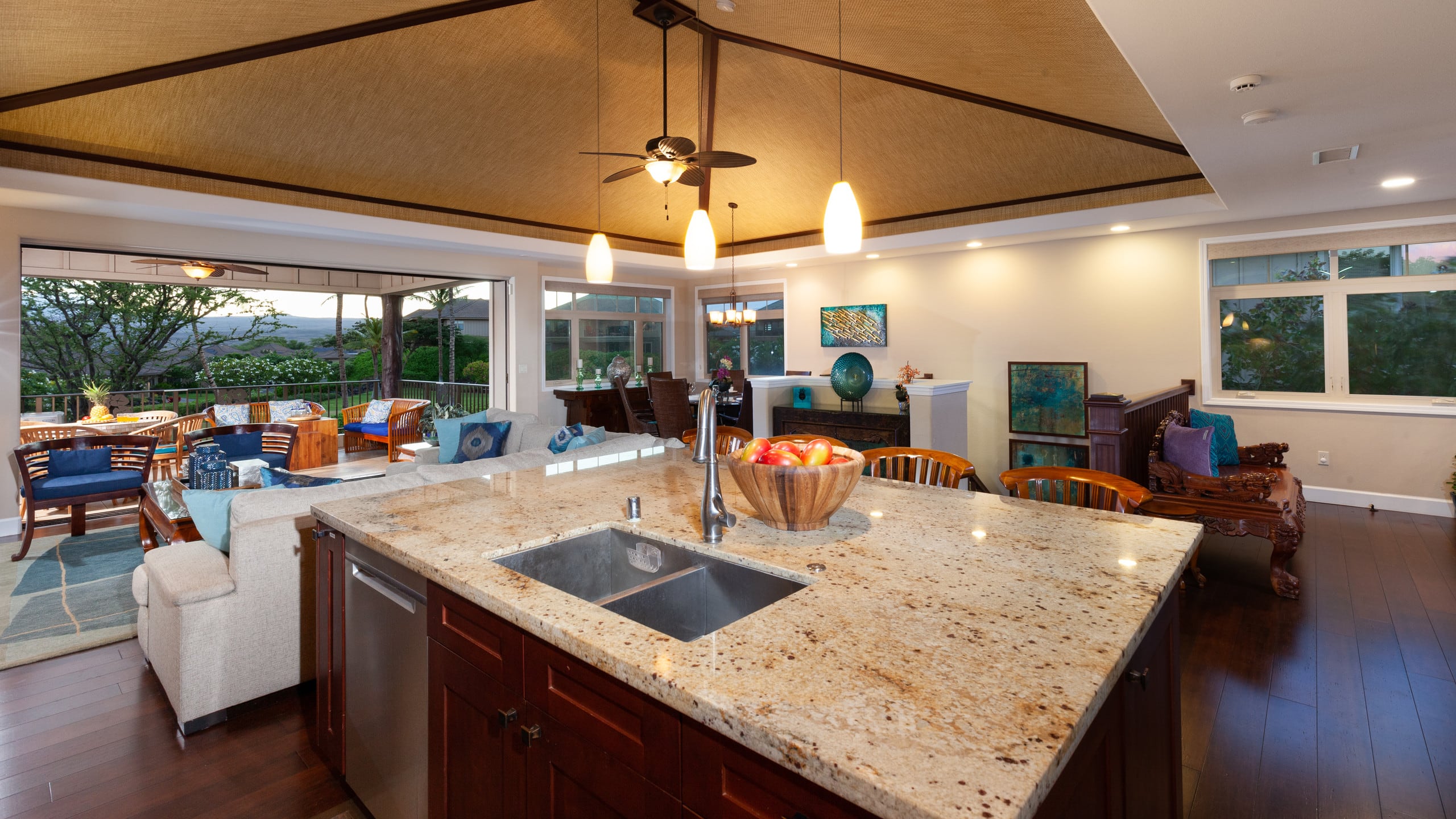 Home in Waimea · ★5.0 · 4 bedrooms · 6 beds · 3.5 private baths - Image 10