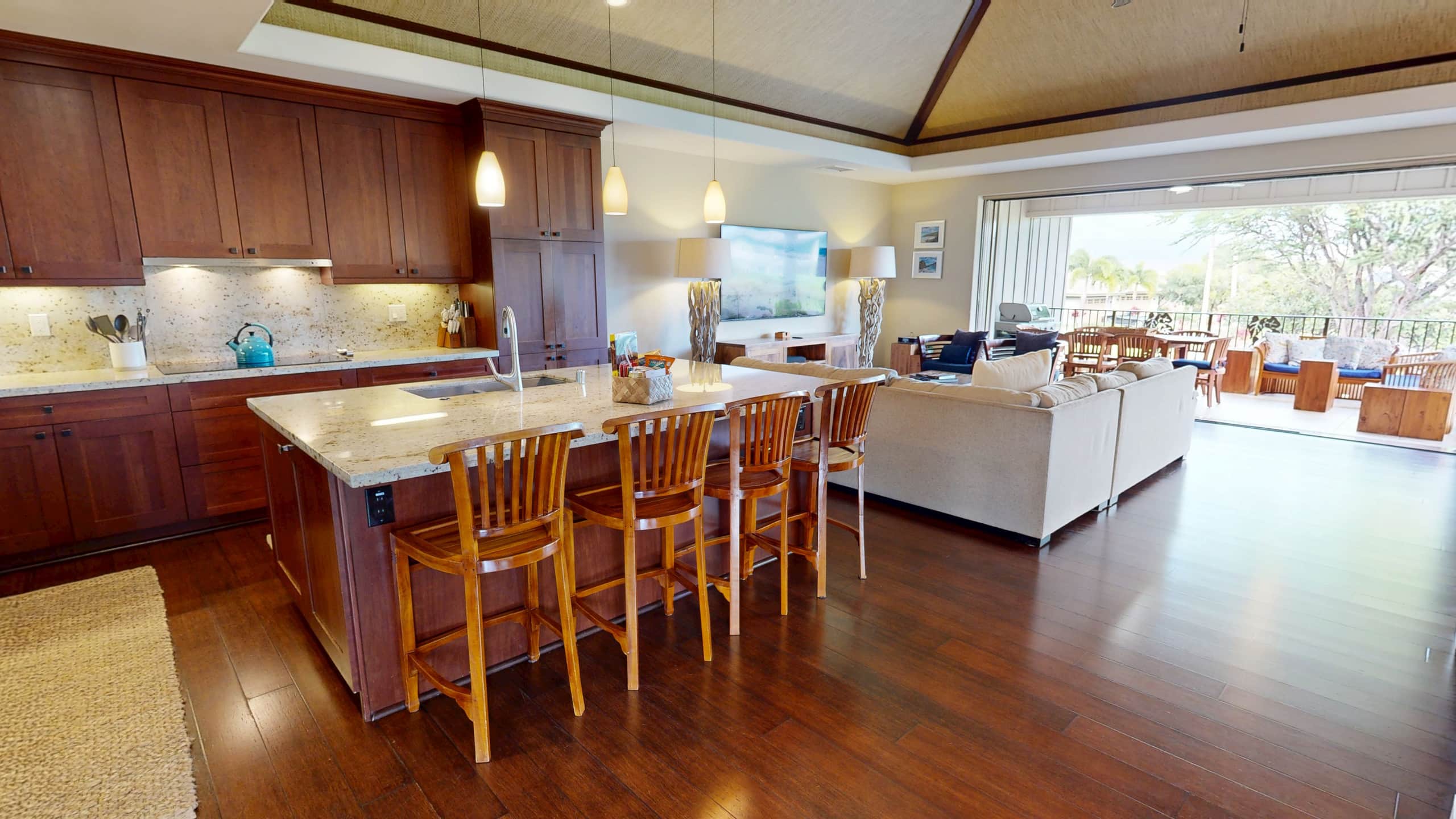 Home in Waimea · ★5.0 · 4 bedrooms · 6 beds · 3.5 private baths - Image 11