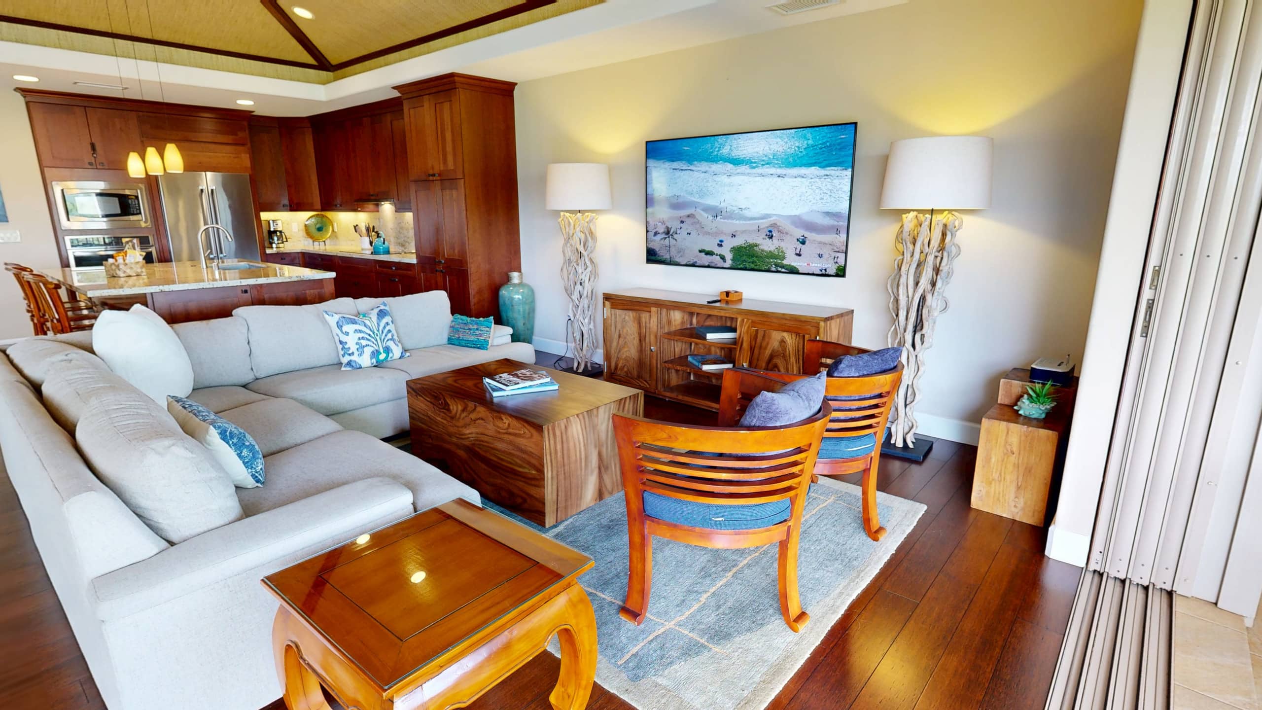 Home in Waimea · ★5.0 · 4 bedrooms · 6 beds · 3.5 private baths - Image 7