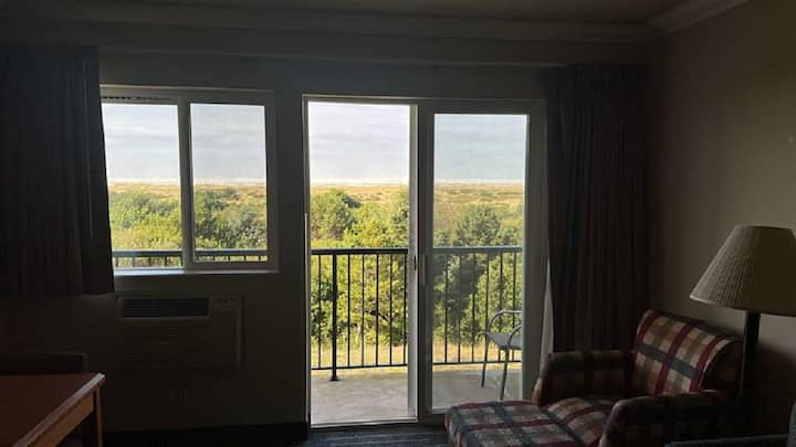 Superior Oceanview 2queen Beds, Balcony & Sofa Bed - Ocean Shores, WA