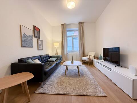 Top Airbnb: Apartment 8 - Haidhausen 2 Room Prime Location in Haidhausen Nord
