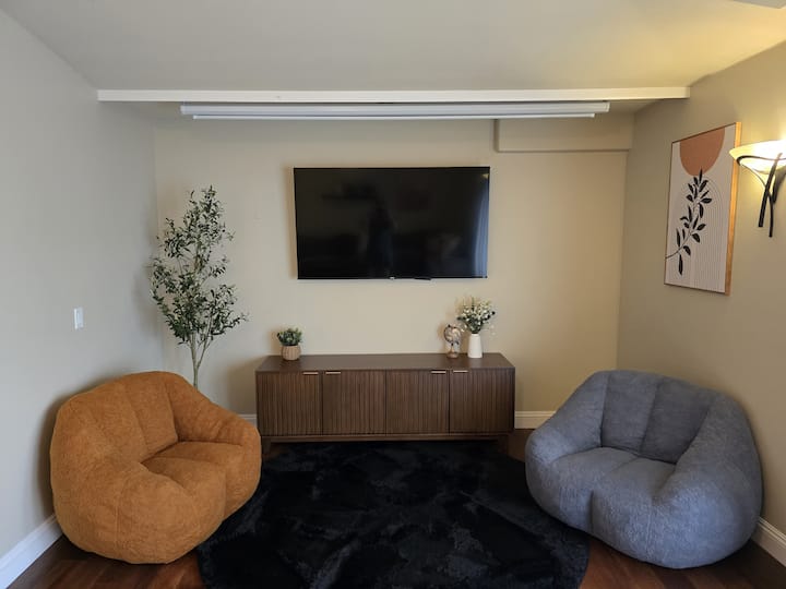 Lake Chabot Villa | Private • Pool+spa • Game Room - Danville, CA