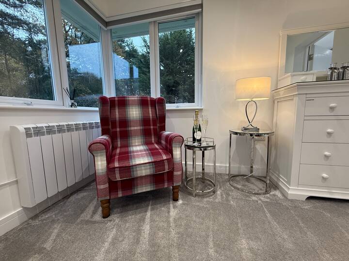 Spacious Lodge| Peaceful Retreat | Wifi | Parking - Ringwood