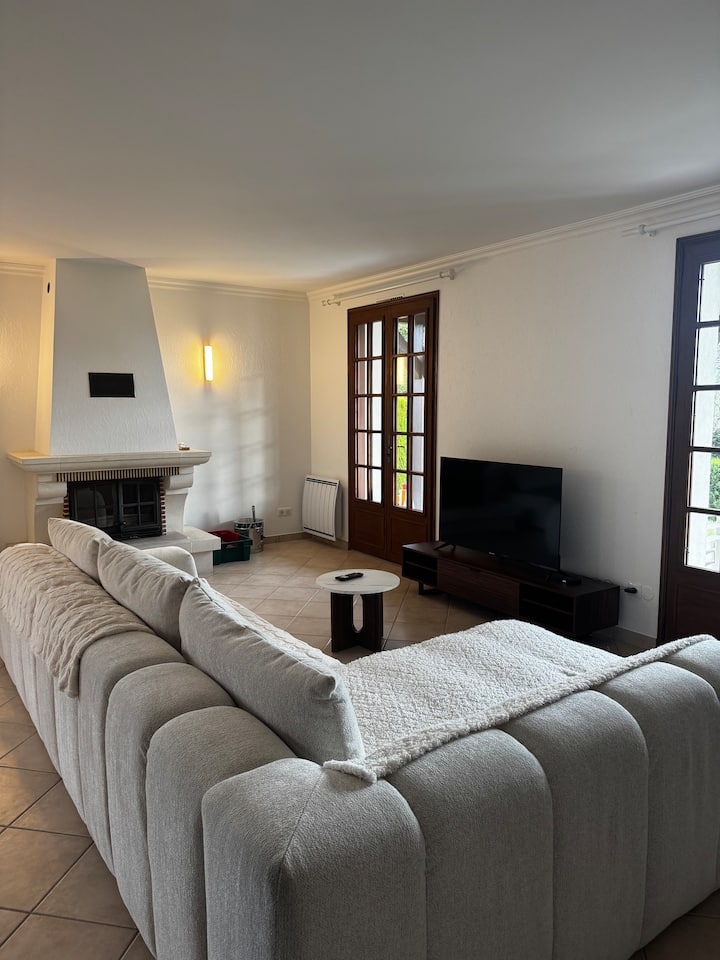 Maison De Charme 90m² • 2 Chambres • Confort + - Châtillon-sur-Seine