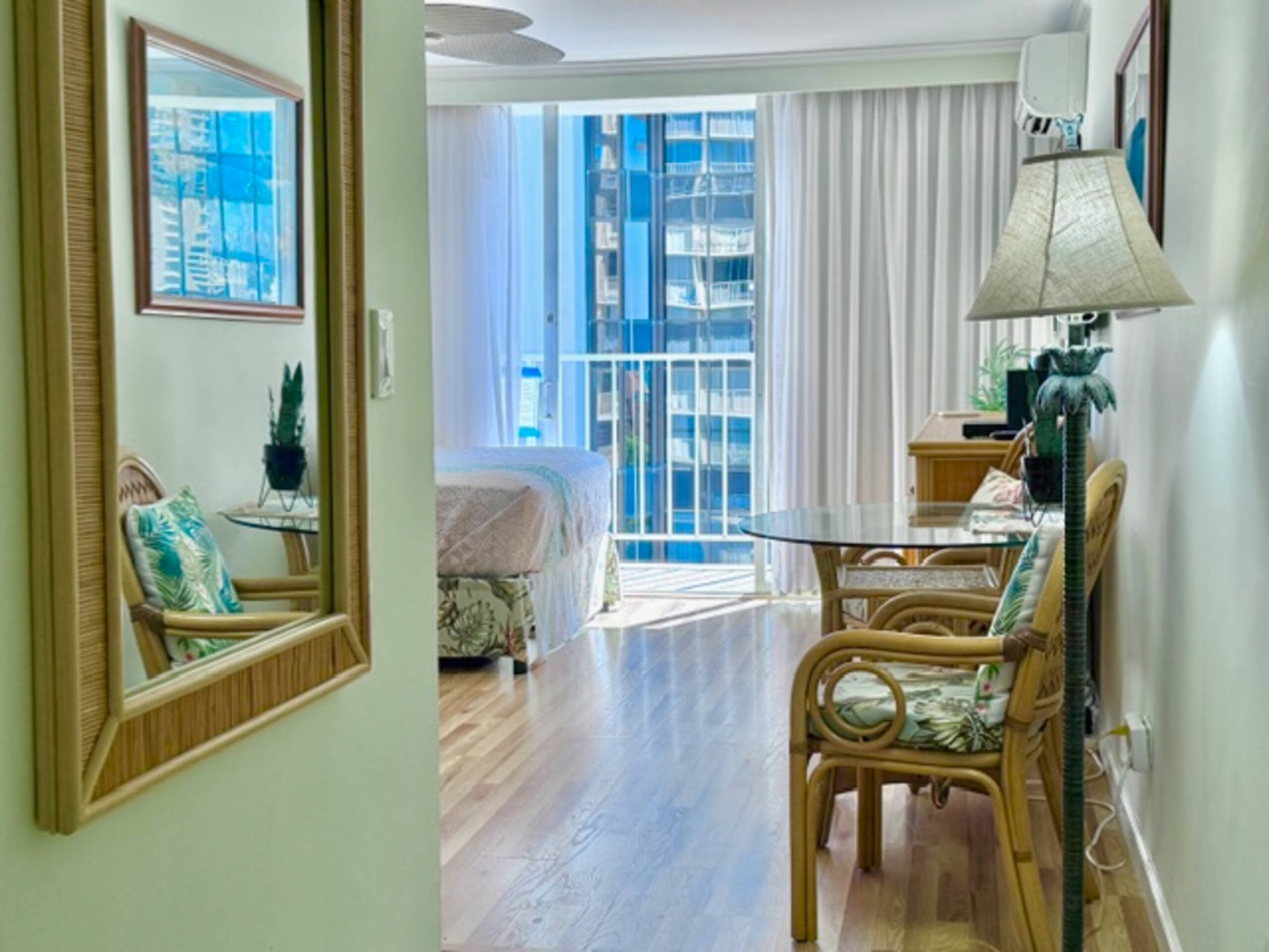 City-View Island Studio | WiFi | Parking 1507 - Image 18