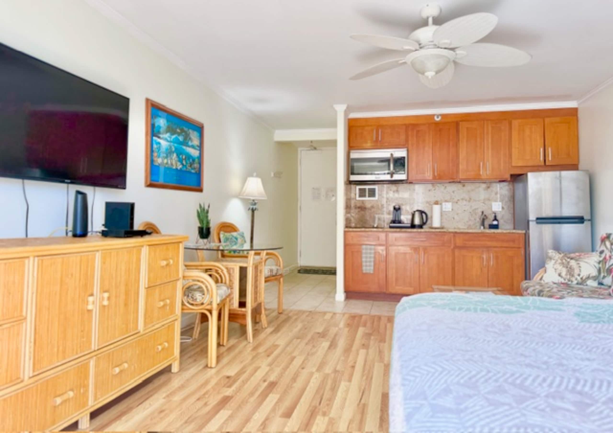 City-View Island Studio | WiFi | Parking 1507 - Image 19