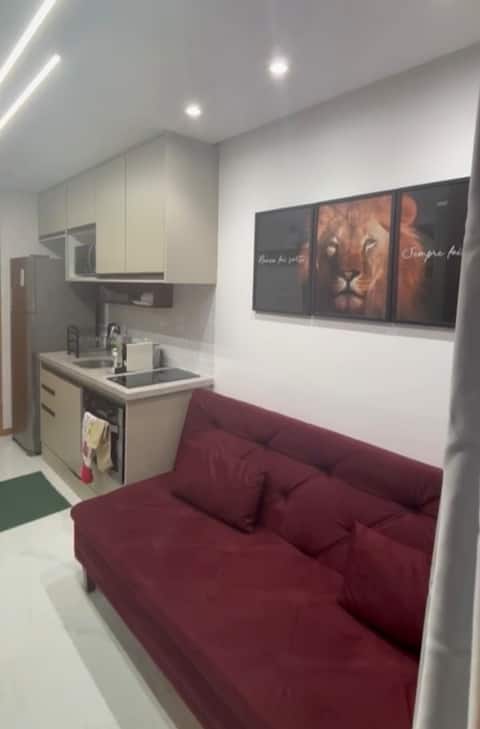 Popular Airbnb listing: Luxury apartment in Jardim Armação on the waterfront in Jardim Armação