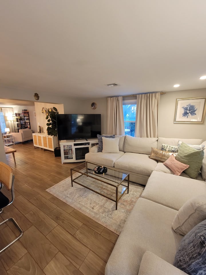 Delmar Coastal Retreat - Naples, FL