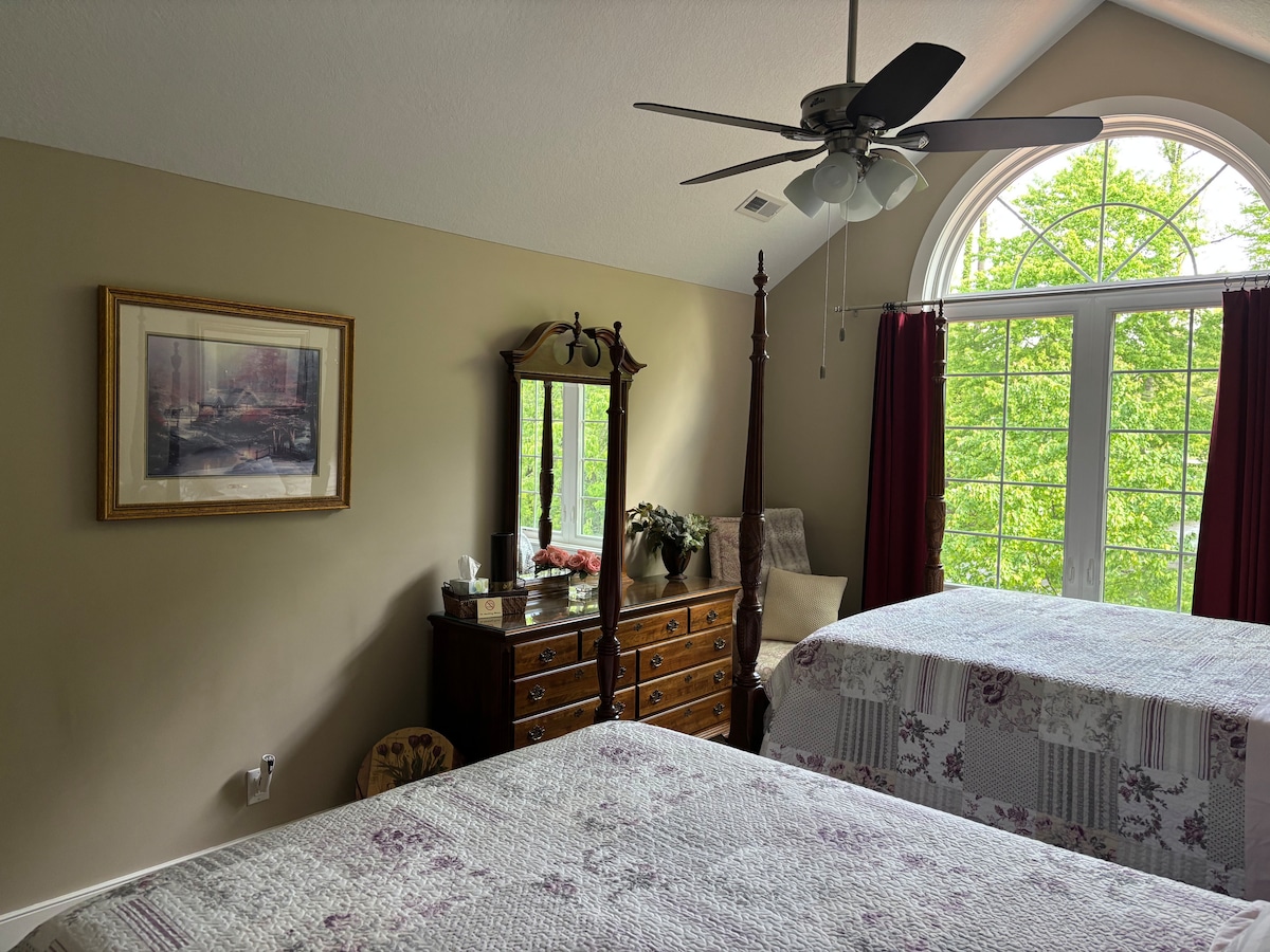 Covered Bridge Retreats: Piper’s