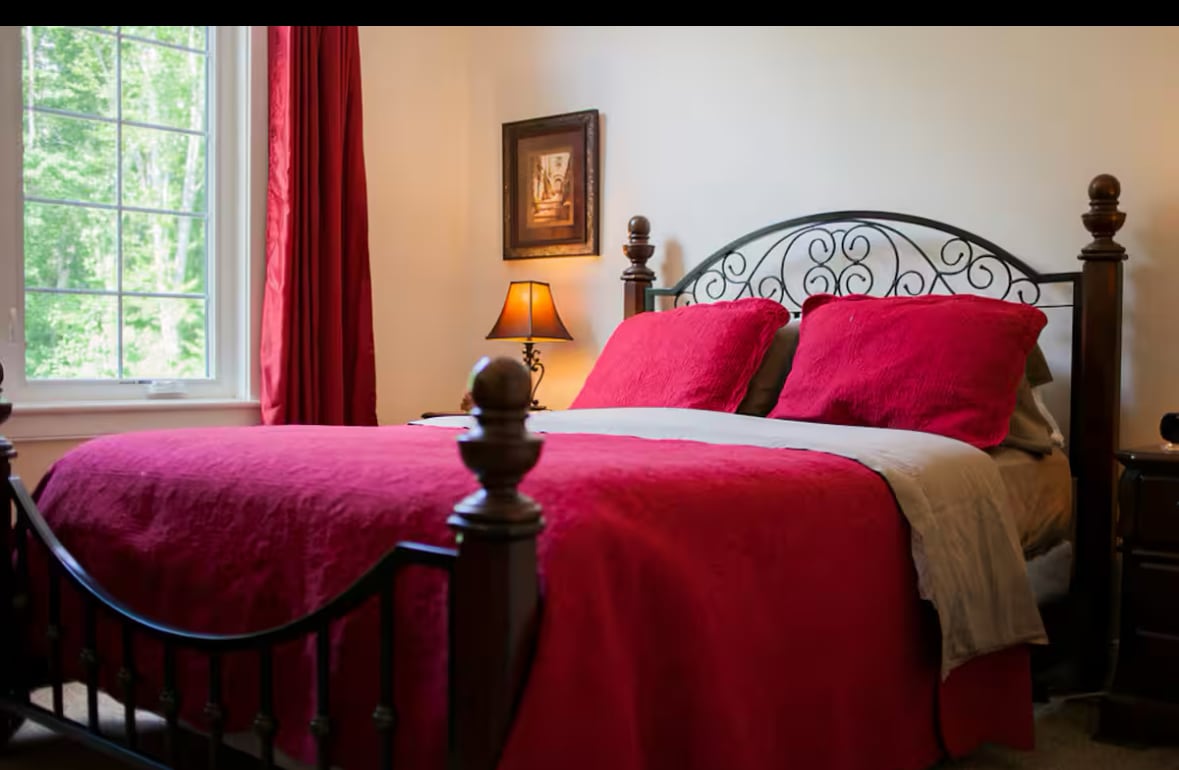 Covered Bridge Retreats: Piper’s