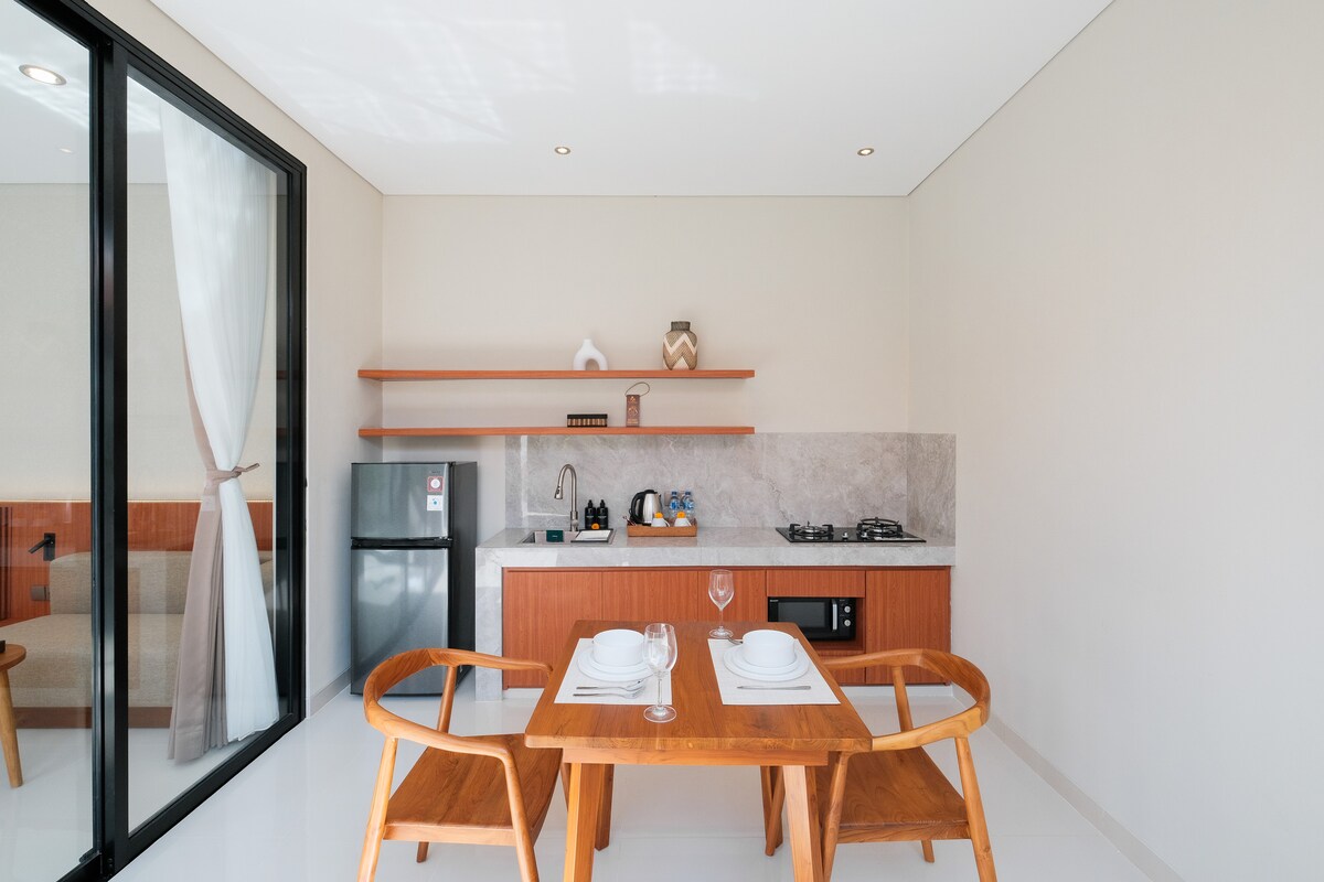 Villa in Mengwi · ★5.0 · 1 bedroom · 1 bed · 1 bath, pembanding Airbnb