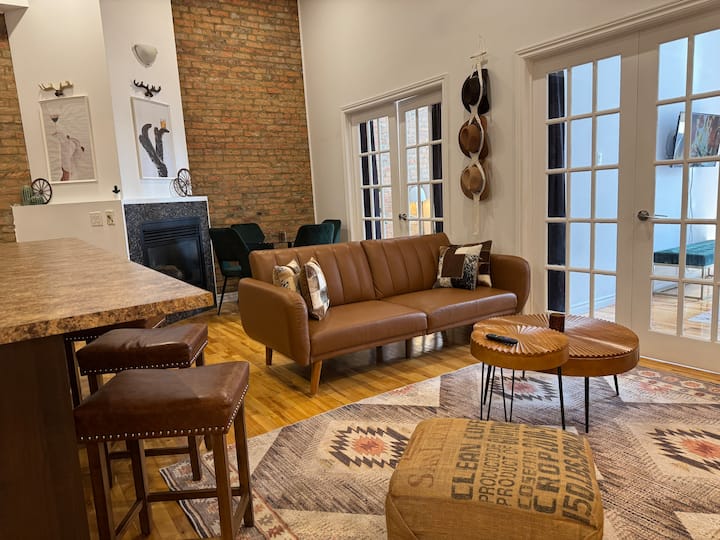 Top Location - The 777 Old Port Gem - Montreal