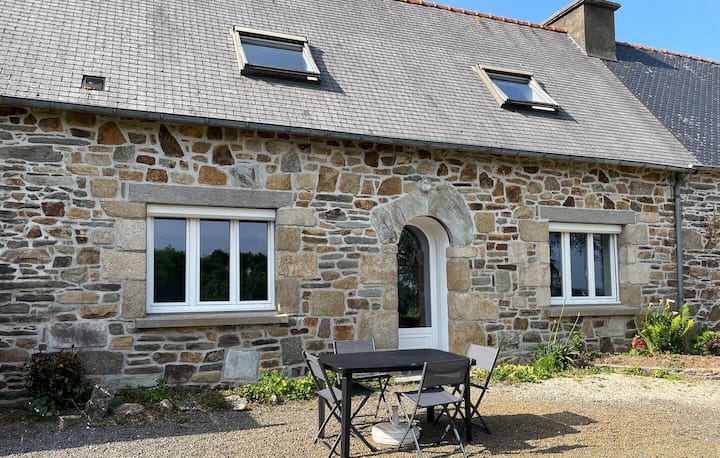 Pet Friendly Home In Rospez With Wifi - Trélévern