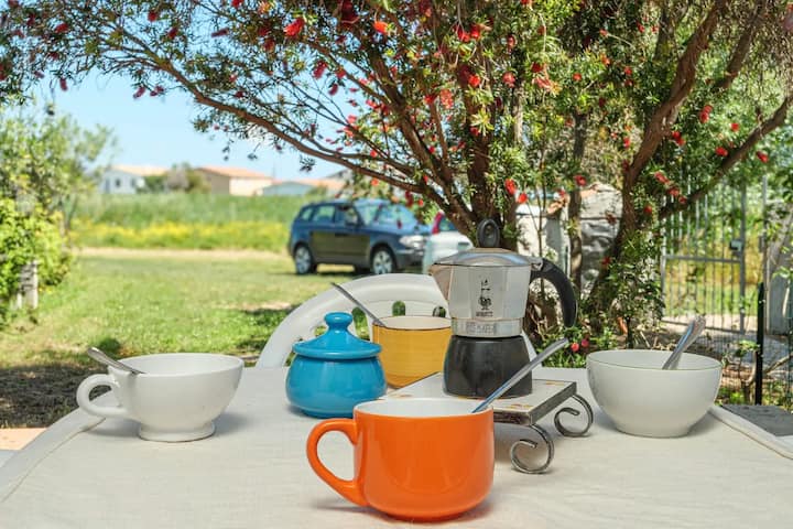 Villa Tranquilla Con E Giardino A 150 M Dal Mare. - San Teodoro