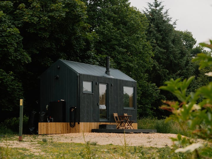 Unyoked Off-grid Cabin - Gus - Oswestry