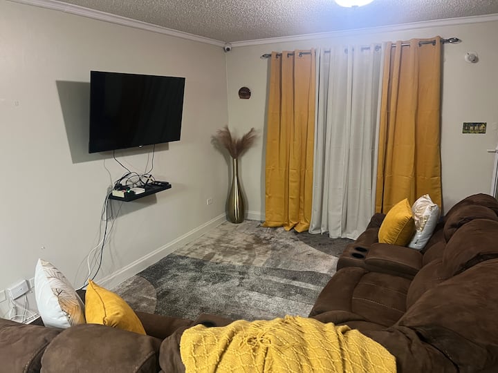 Rejuvenate In Our Quiet, Comfy, Beautiful Home - Kingston
