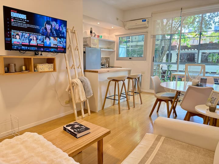 Monoambiente para 2 personas con pileta y laundry en Palermo