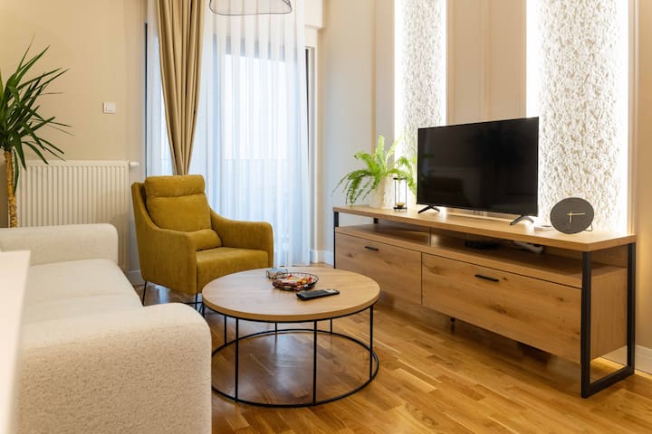 Premium Managed Unit 2565