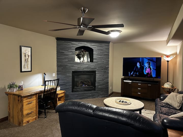 Private Apartment With Luxury Finishes - 1bd/1ba - Englewood, CO