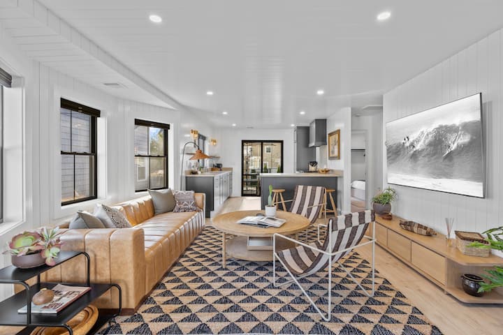 Steps To Beach - Direct Water View - Pet Friendly - ミルフォード, CT
