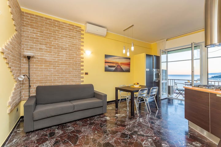 Maison Olivia - Il Tuo Affaccio Sul Mare - Savona
