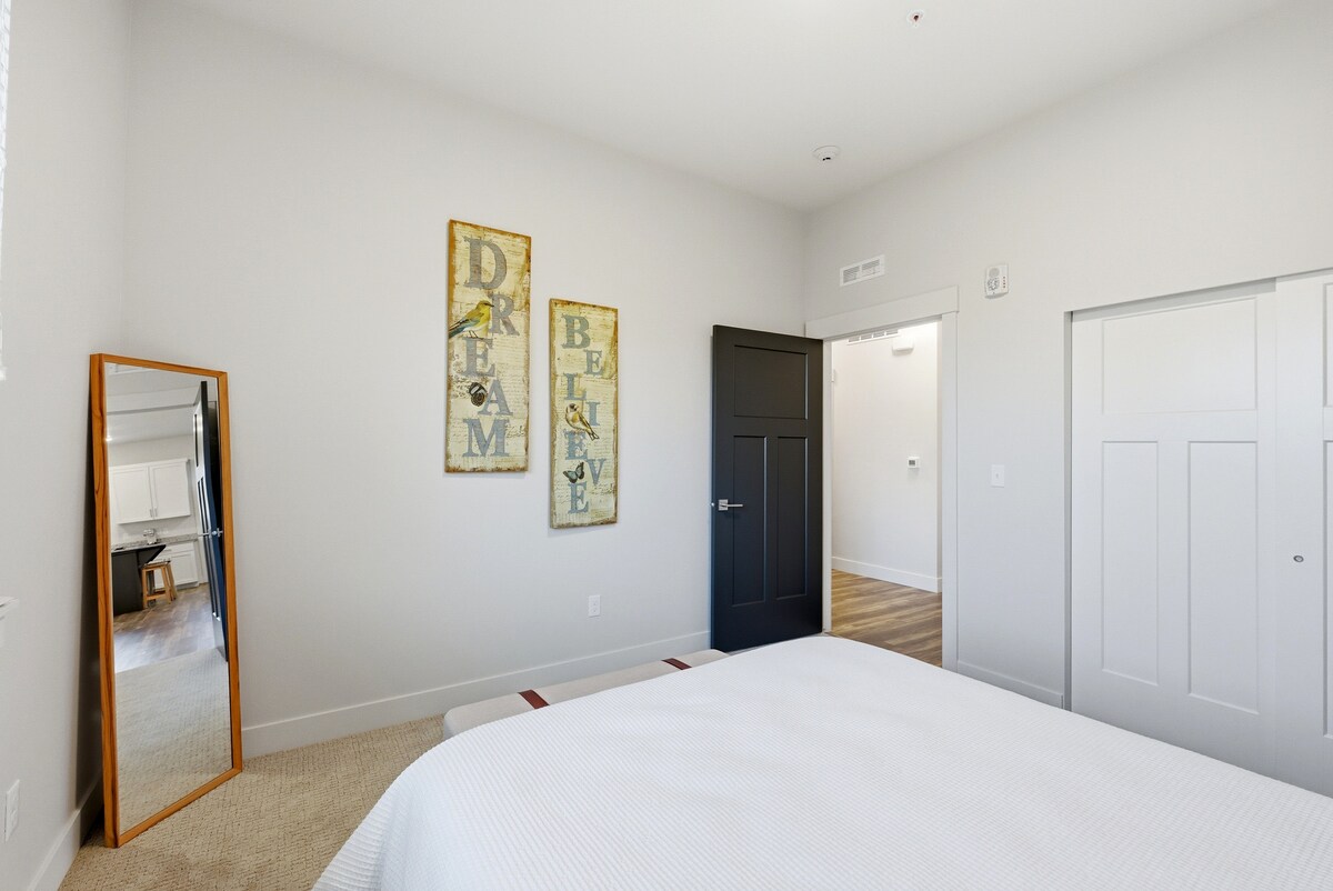 Midway Modern Farmhouse