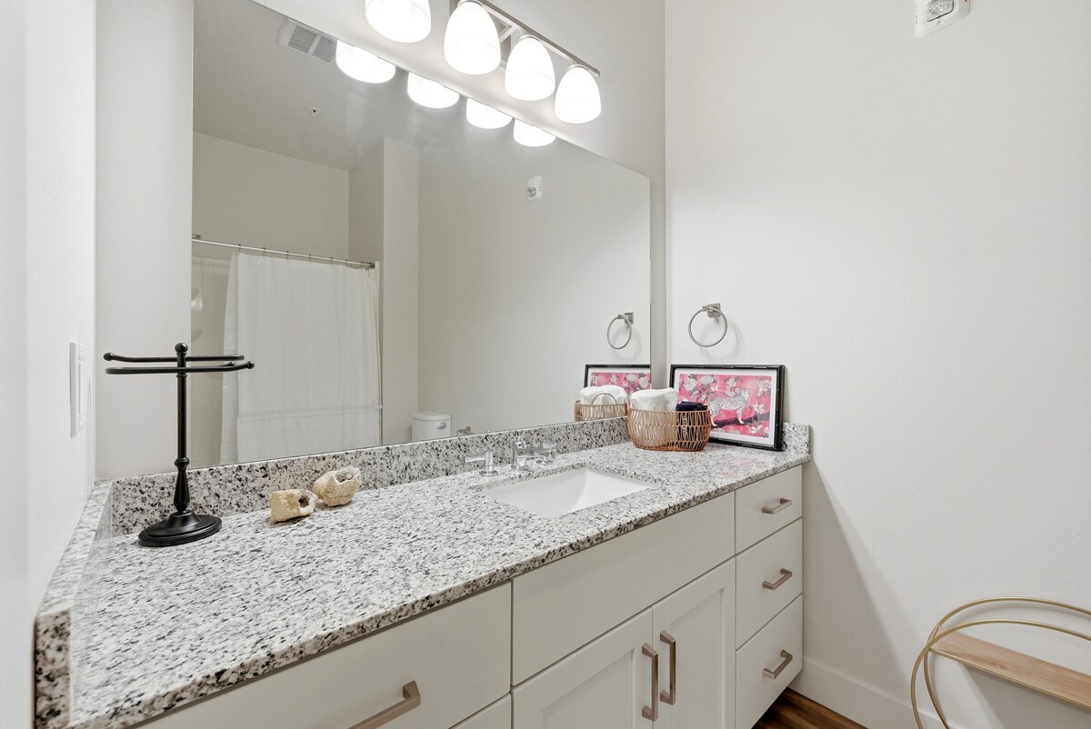 Midway Modern Farmhouse
