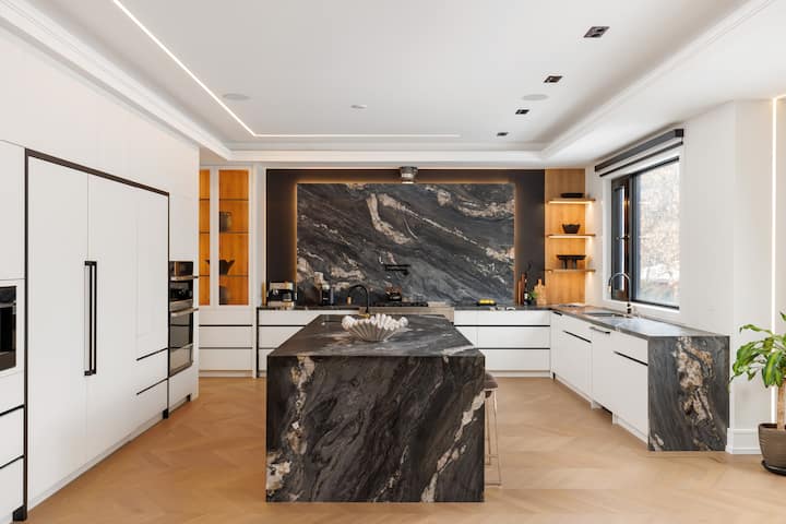 Luxury Estate | Elevator | Games | Sauna | Hot Tub - 多倫多