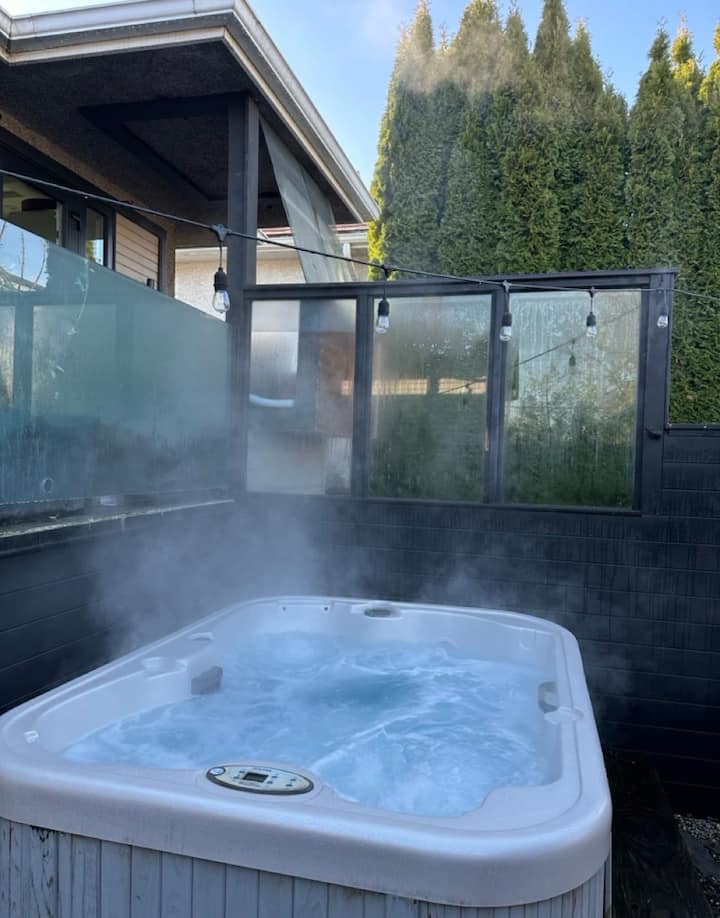Walk To Fifa Fan Fest | Pet Friendly + Hot Tub! - Vancouver