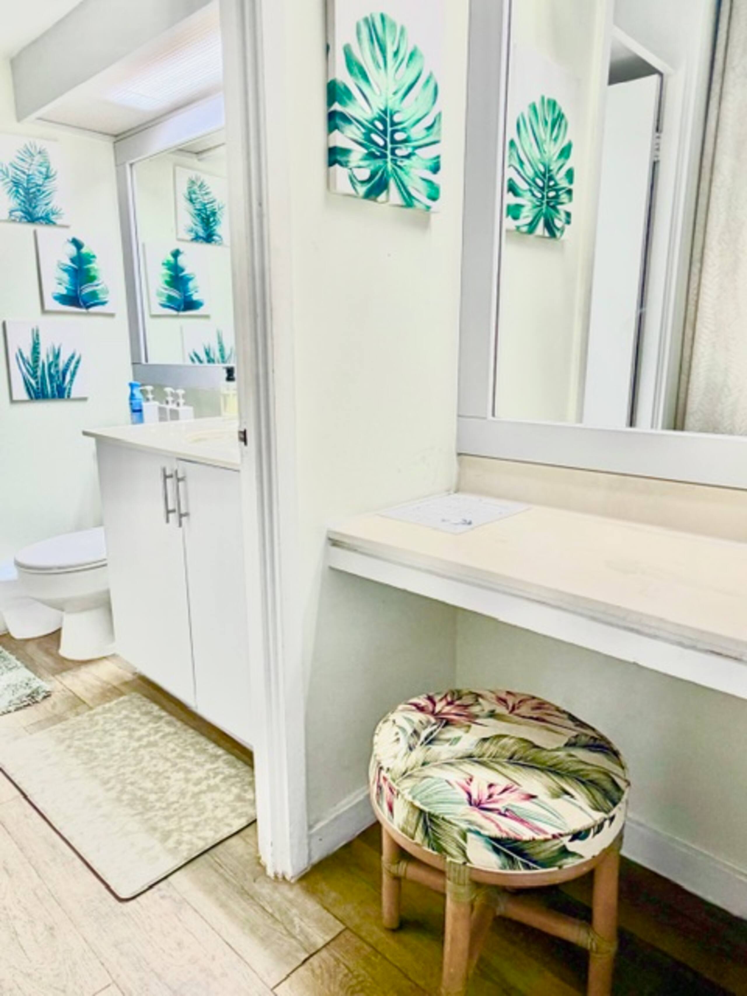 Condo in Honolulu · ★4.6 · Studio · 2 beds · 1 private bath - Image 12