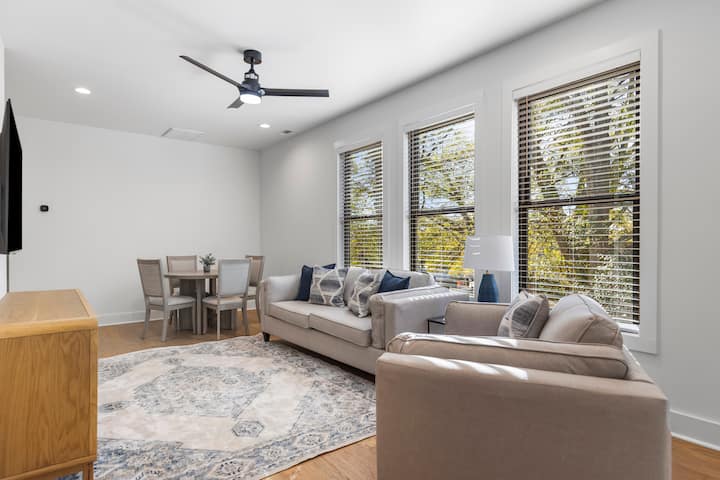 Bright & Cozy 4br <1 Mile From Downtown Greenville - Piedmont, SC