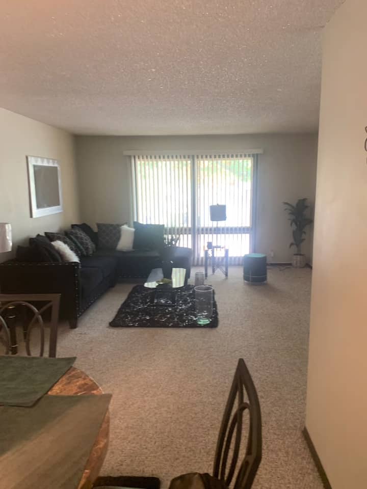 New Home Near Lake (3bd, 2ba) *Sunroom Included* - Decatur, IL