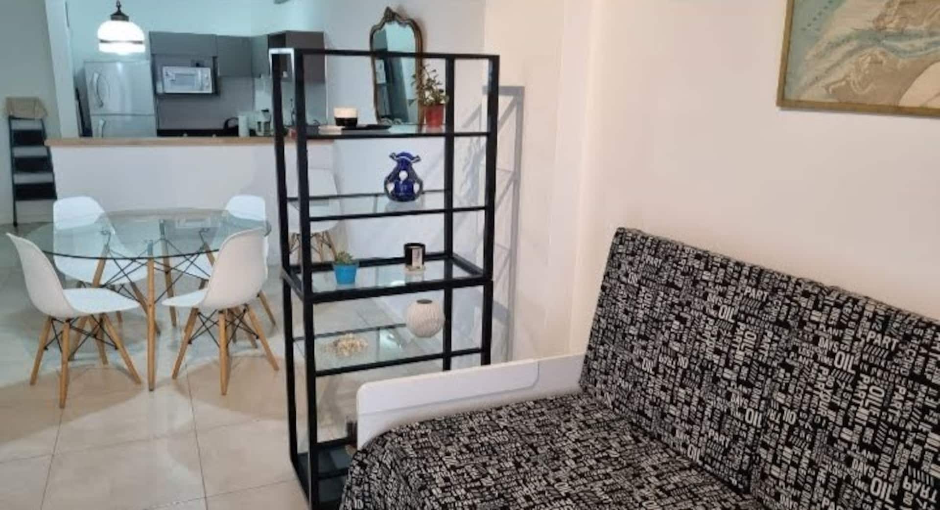 Departamento de 2 ambientes con balcón en San Telmo