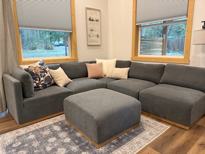 Spa Cabin W/ Hot Tub, Dry Sauna, Gazebo, Ev & Rv - Ashford, WA