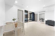 Mascot - 331/134b O'Riordan St