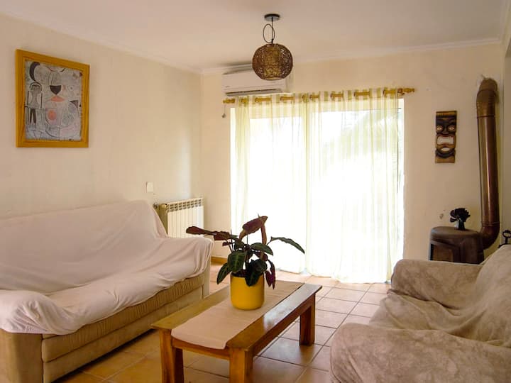 Spacious Two-level Home For Groups Up To 12 Guests - Oliveira do Hospital
