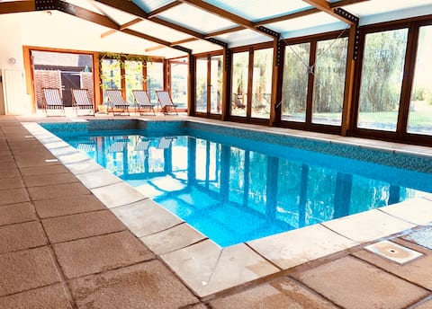 Country house near sea for families