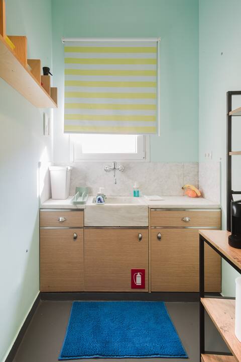 Popular Airbnb listing: MINT | Athens city center apartment in νεαπολη Ii