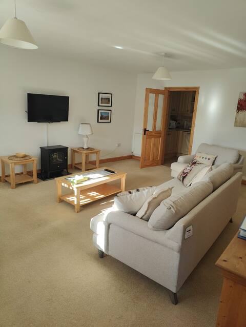 Popular Airbnb listing: The Byre Cottage at Mill Farm Bungalow in Amber Valley