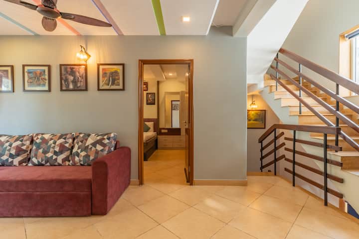 Living room 2 image 2