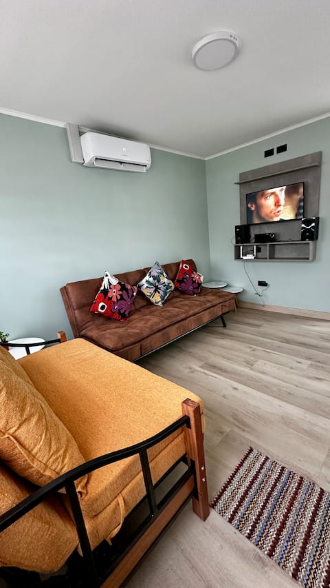 Top performing Airbnb: Casita Puerto Varas, Sacré-Cœur Parish in Puerto Varas