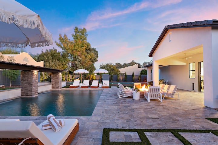 Luxury Resort Oasis | Pool, Pickleball, Spa, Sauna